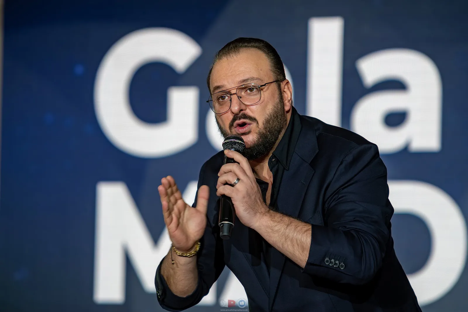 Simion R. Ștefan, spectacol